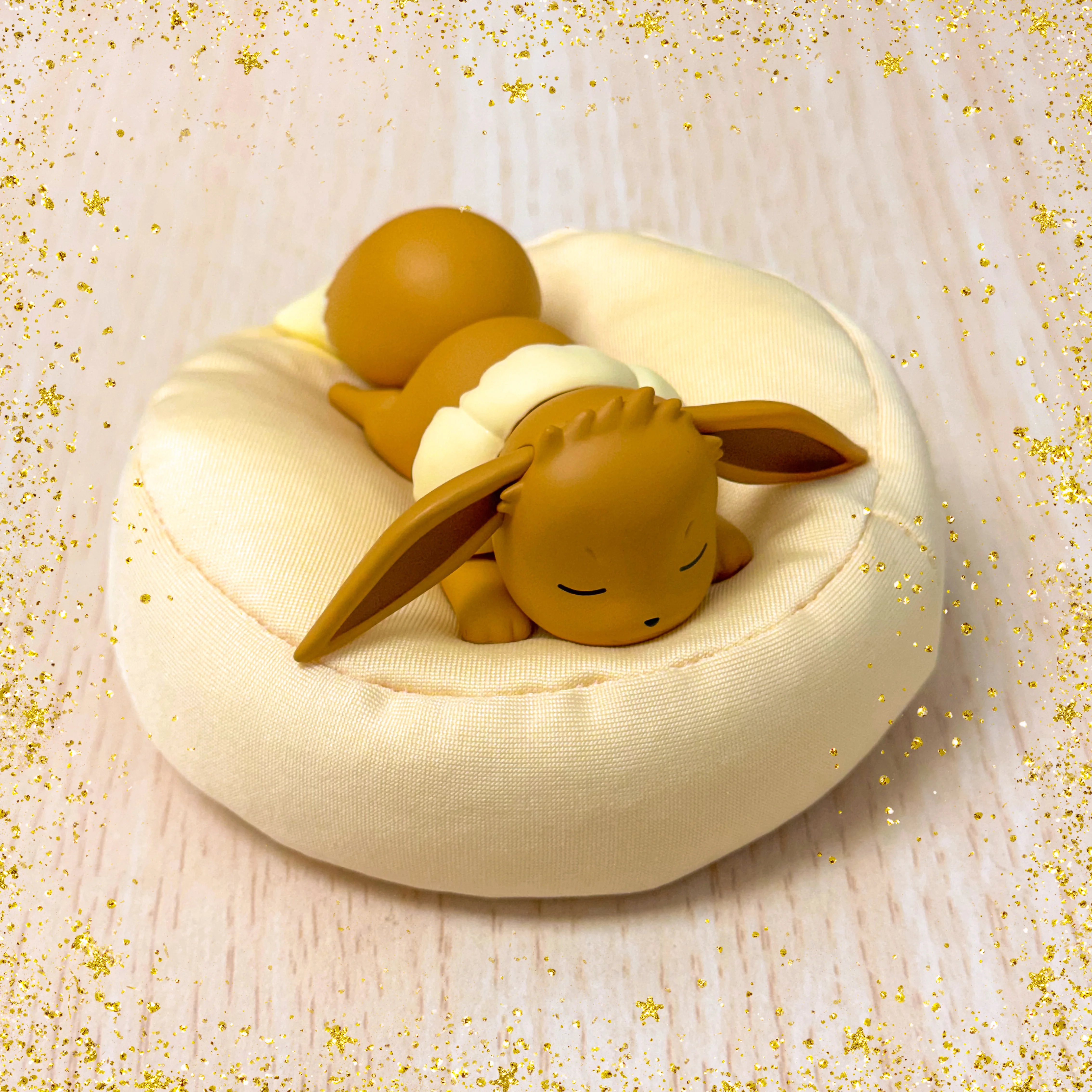 Pokemon Eeveelutions Sleeping Pose Figure - Image 3