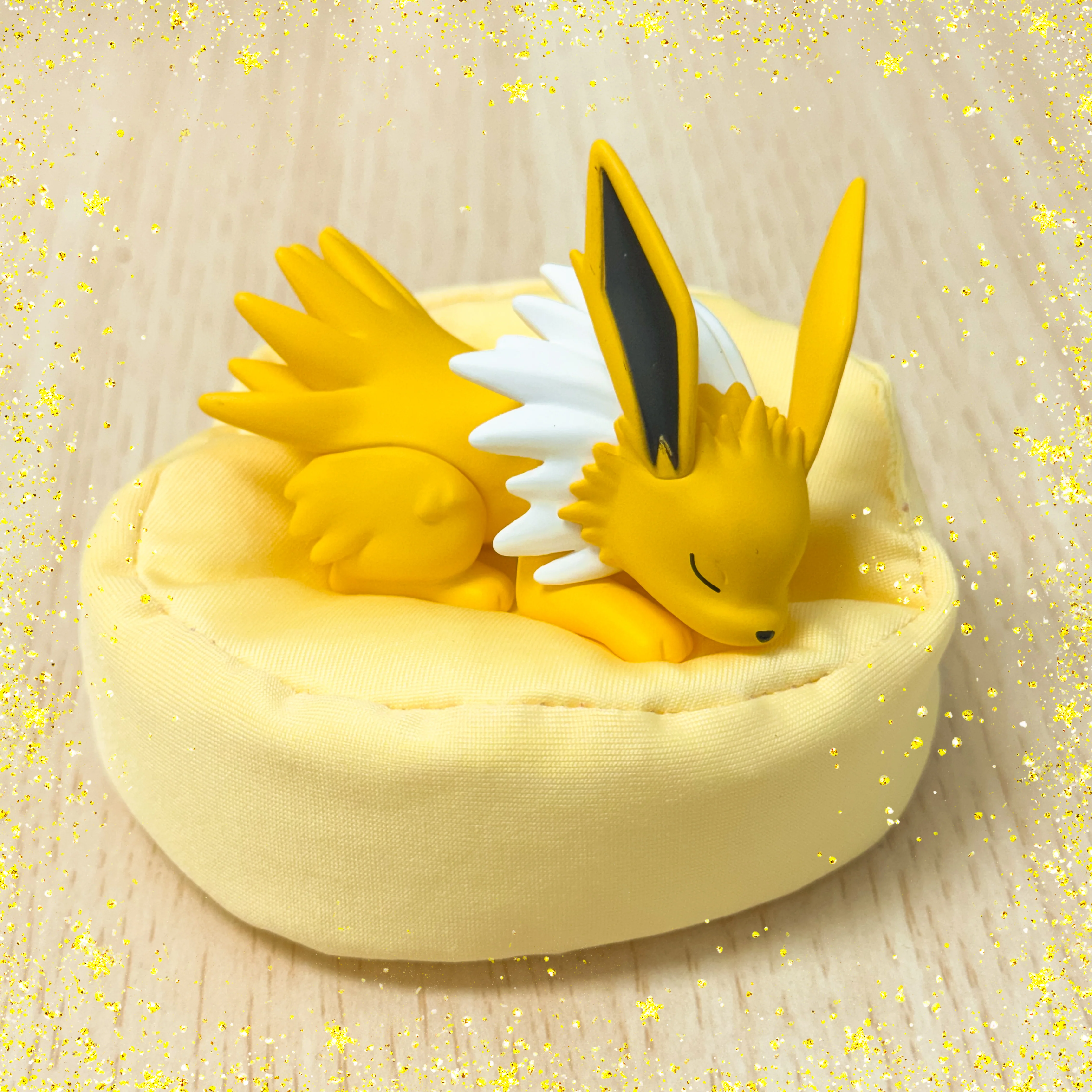Pokemon Eeveelutions Sleeping Pose Figure - Image 8