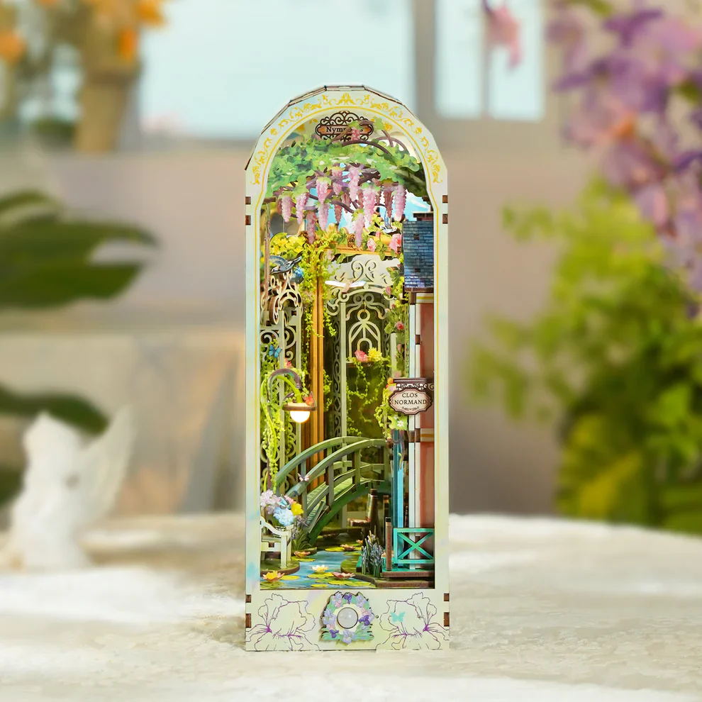 Rolife Giverny Garden Book Nook - Image 4